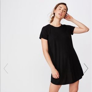 EUC Black TShirt Dress Size MD